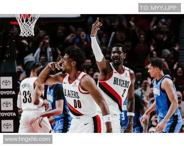 老鹰队与开拓者队激战正酣谁能在这场对决中笑到最后